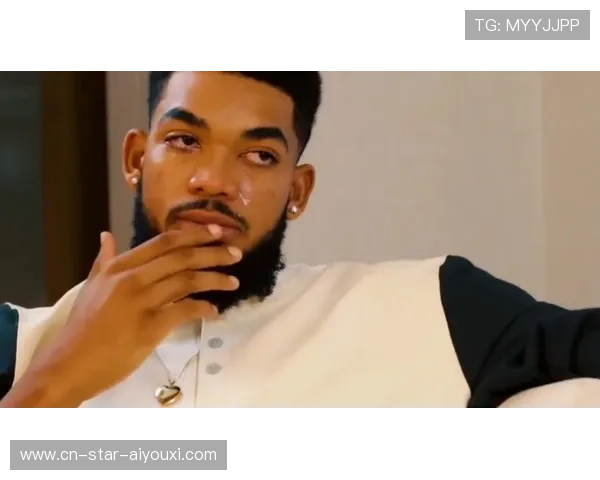 唐斯背身制造完美位置轻松命中,森林狼主场如火 唐斯背身制造完美位置轻松命中,森林狼主场如火