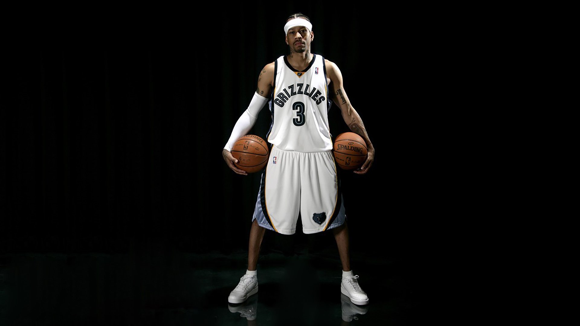 球员家属的看台专座：坐在那里，比上场还紧张，nba球员家属看球要买买票吗